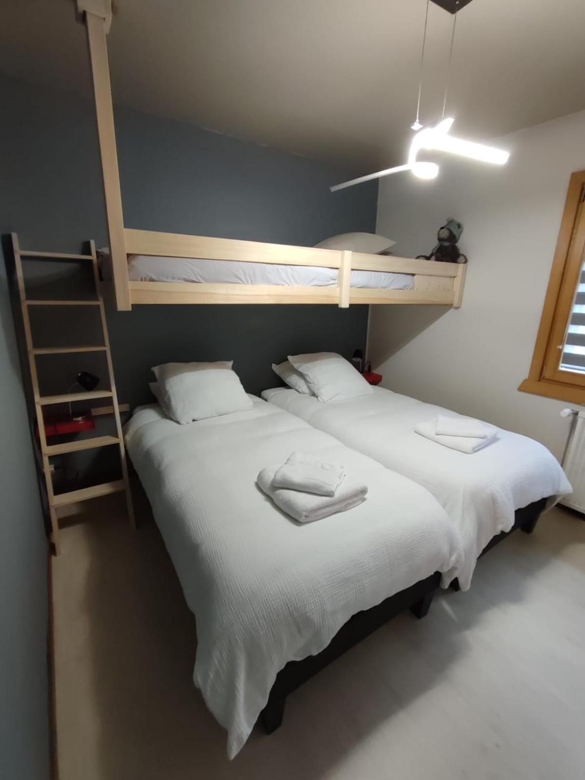 Appartement Meuble Classe 3 Etoiles De 72 M2, 2 Chambres 莫尔济讷 外观 照片